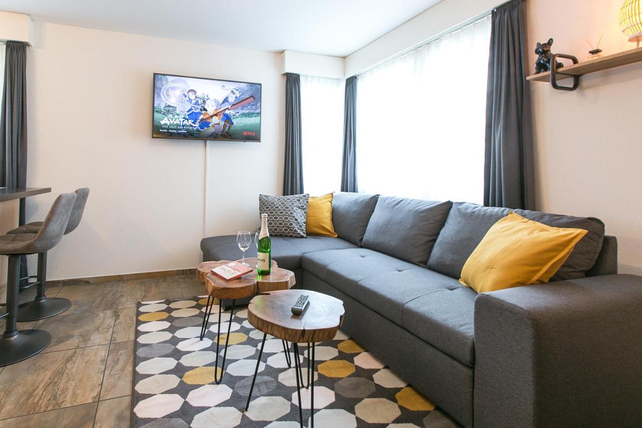 Spirit Apartments - Studio 2 - Kueche - Parkplatz 엥겔베르그 외부 사진