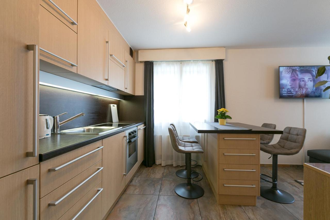 Spirit Apartments - Studio 2 - Kueche - Parkplatz 엥겔베르그 외부 사진