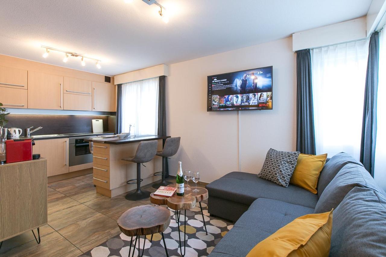 Spirit Apartments - Studio 2 - Kueche - Parkplatz 엥겔베르그 외부 사진