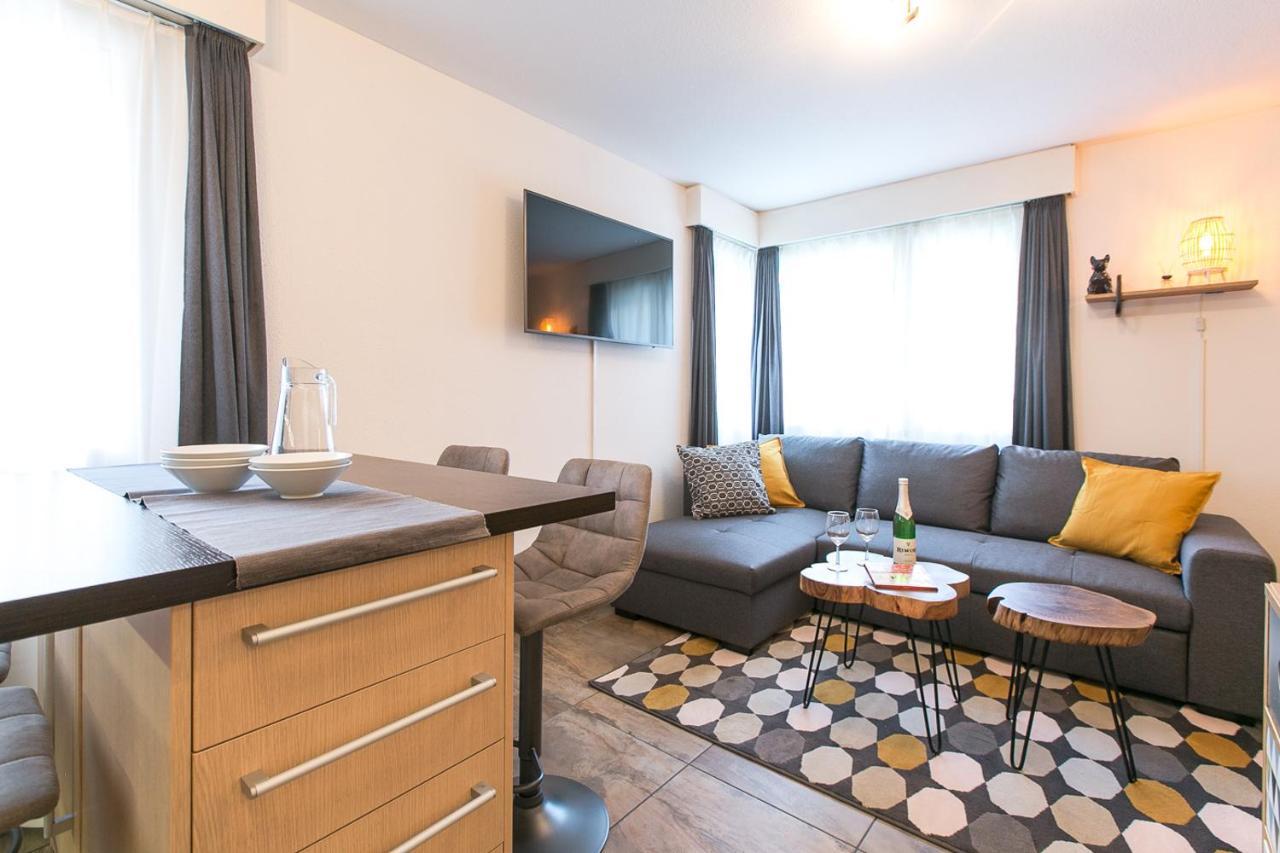 Spirit Apartments - Studio 2 - Kueche - Parkplatz 엥겔베르그 외부 사진